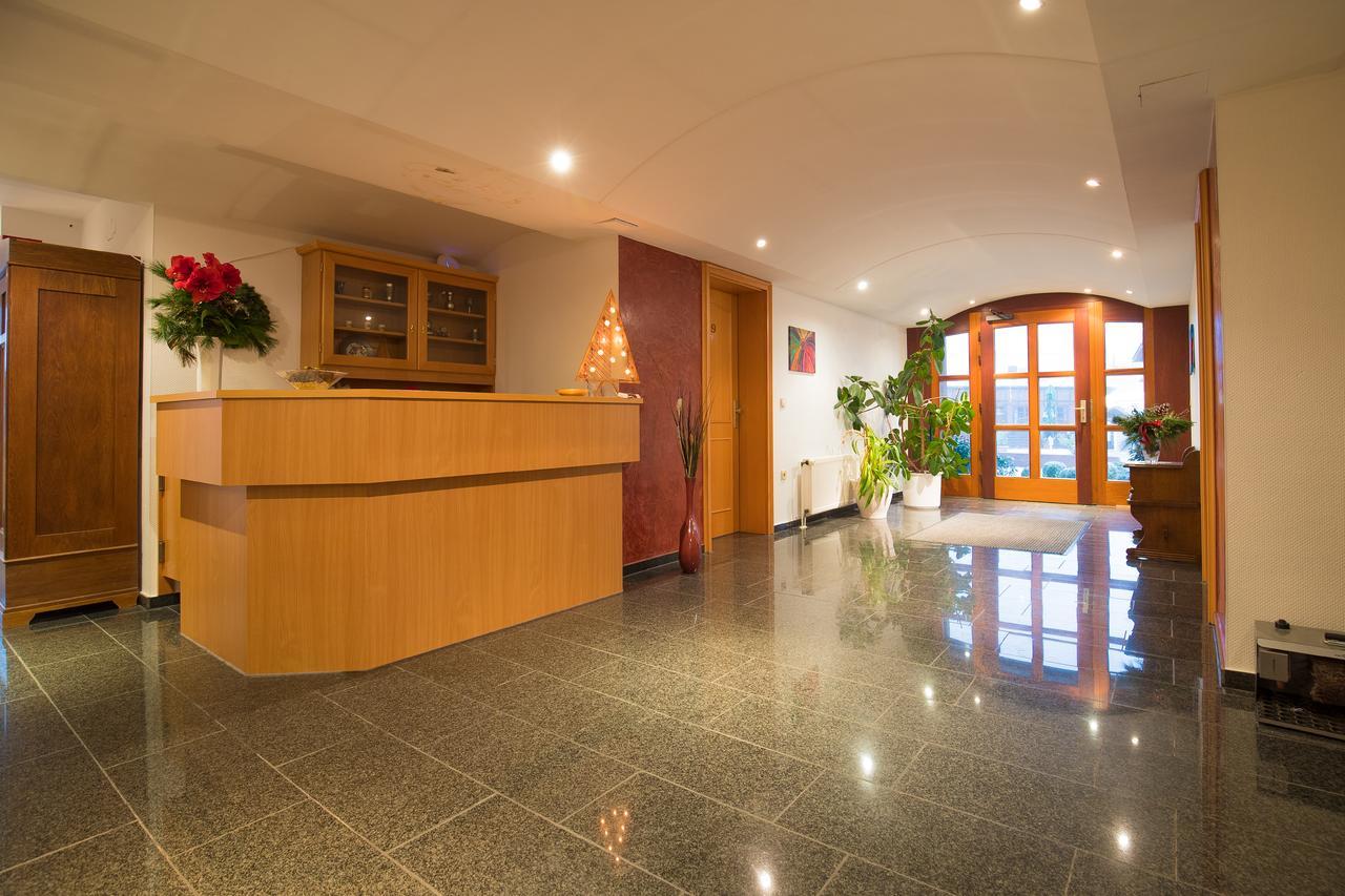 Hotel Alt Oesselse Sarstedt Kültér fotó